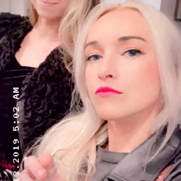 Meet your Posher, Charley - Picture 3 of 6